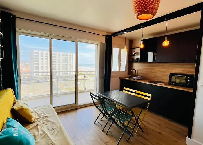 Le Richelieu, Charme Face Ocean Apartment *